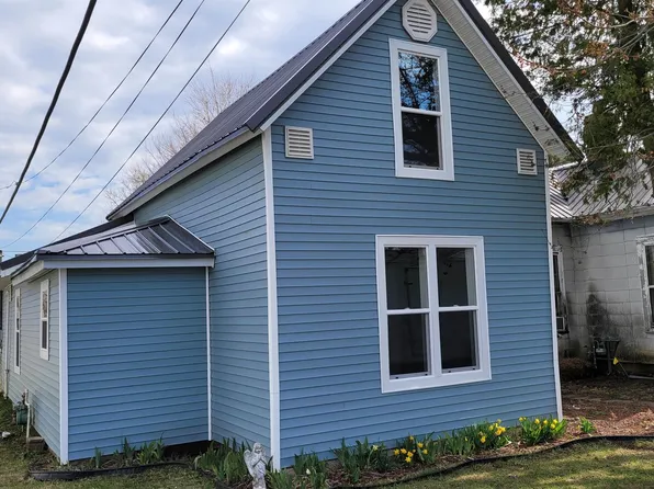 210 W Jay St, Dunkirk, IN 47336