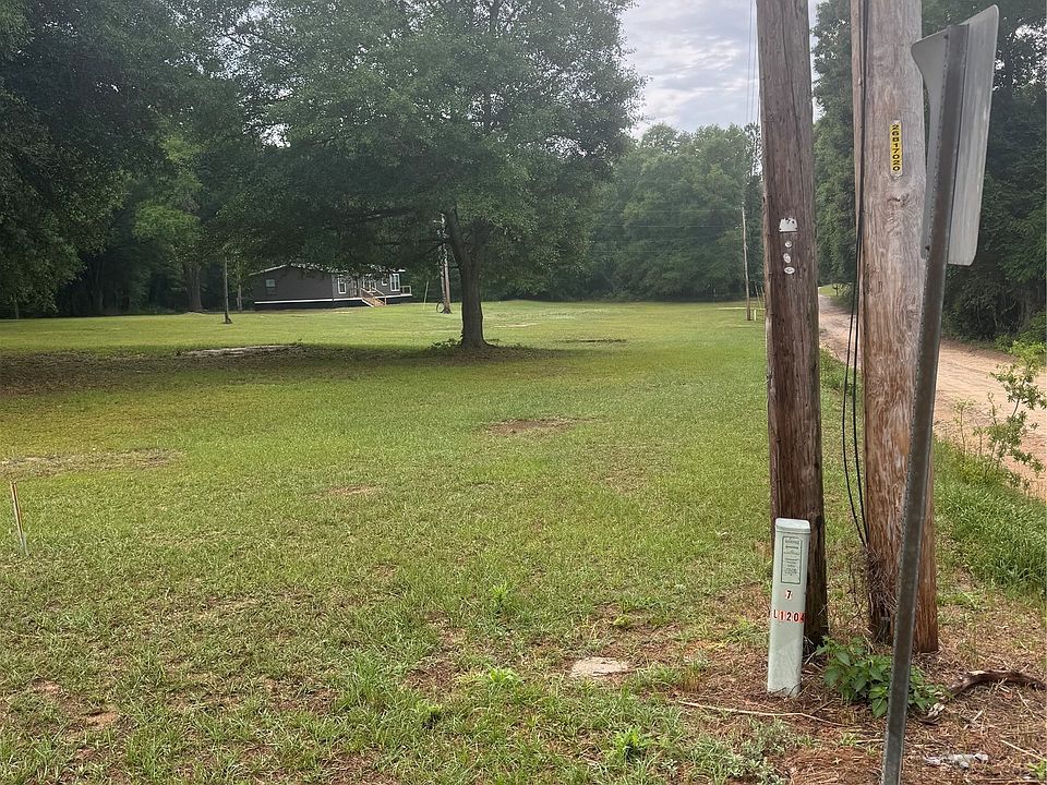 1st image of 21115 Edwards Rd