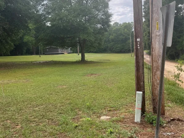 21115 Edwards Rd, Andalusia, AL 36421