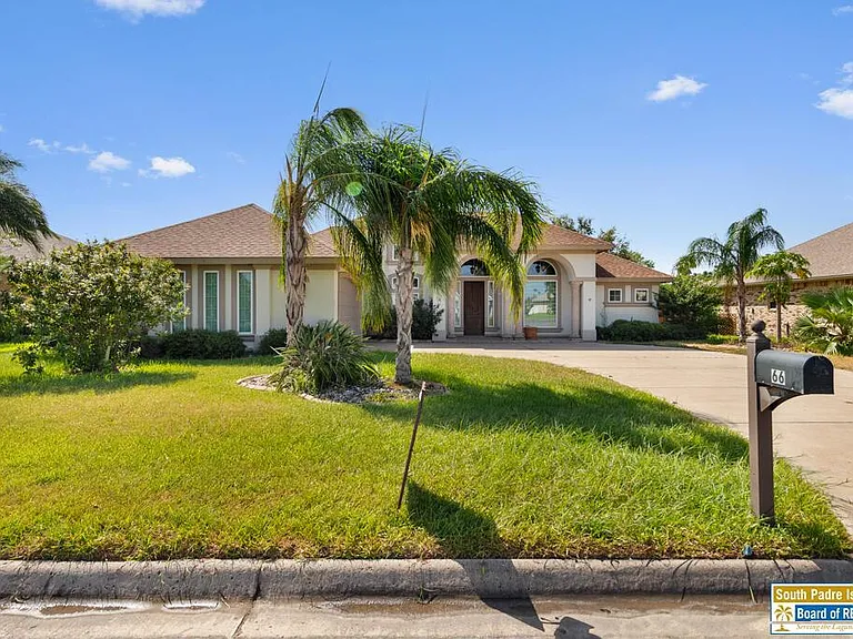 66 Laguna Madre Dr — Photo 2
