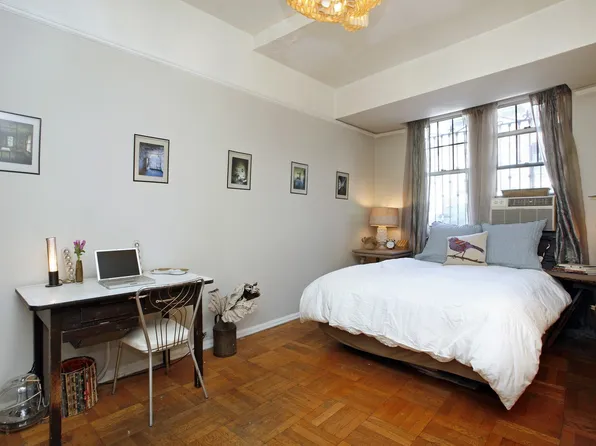 299 West 12th Street image 1 of 3