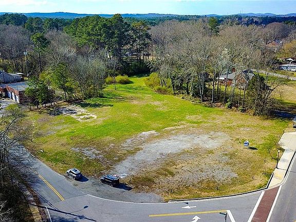 2nd image of 5195 N Main St Lot 0