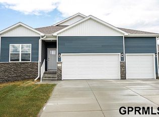 8359 S 176th Cir, Omaha, NE 68137