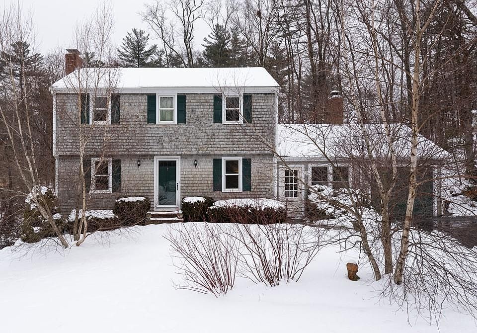 1st image of 28 Hillside Dr