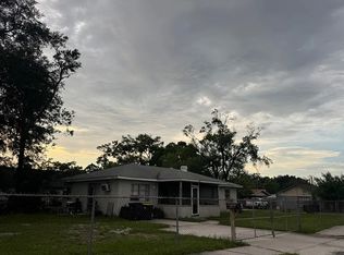 226 Adams St, Auburndale, FL 33823