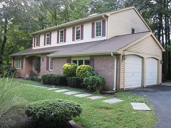 2nd image of 12000 Wayland St