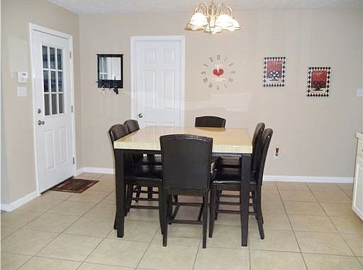 4th image of 710 Westwind Dr