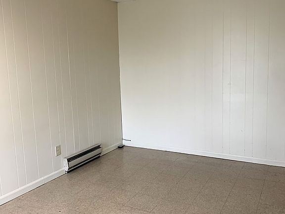 5th image of 212 E King St #B