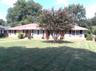 759 Lansdowne Rd, Charlotte, NC 28270