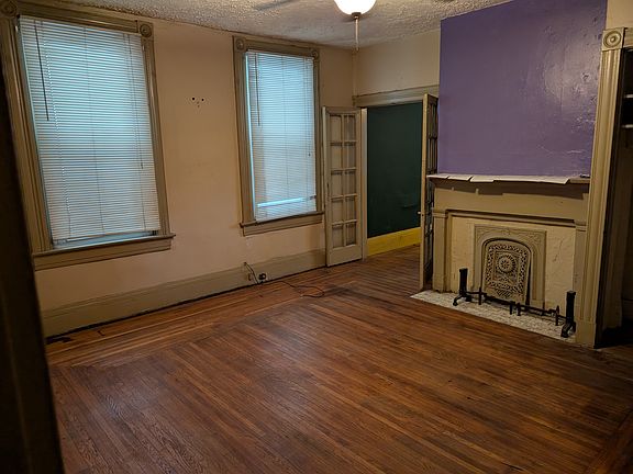 5th image of 632 Bakewell St Unit 1