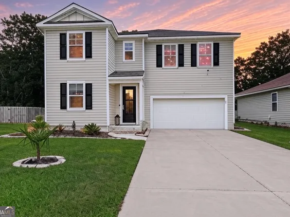 165 Coby Ln, Richmond Hill, GA 31324