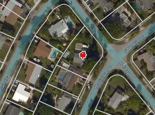 9265 Martinique Dr, Cutler Bay, FL 33189