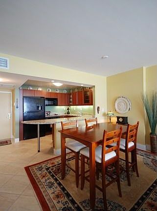3rd image of 2301 Collins Ave APT 1434