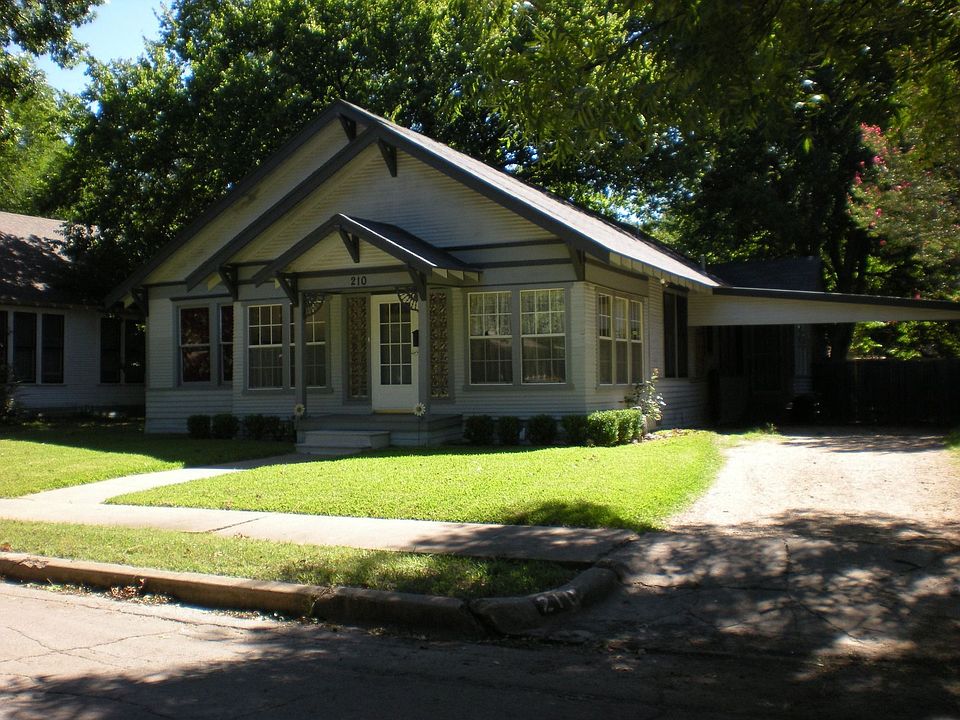 1st image of 210 Virginia Ave