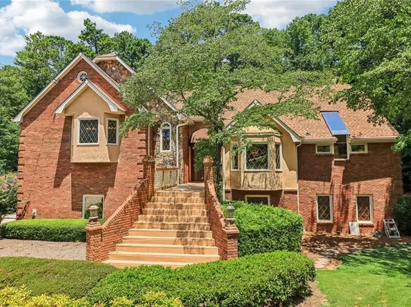 4027 Wood Acres Ct, Duluth, GA 30096