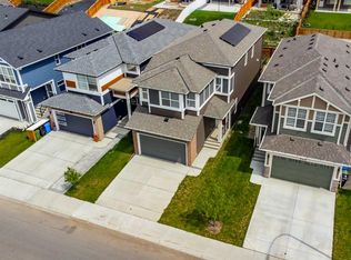 264 W Lucas Way NW, Calgary, AB T3P 0R5