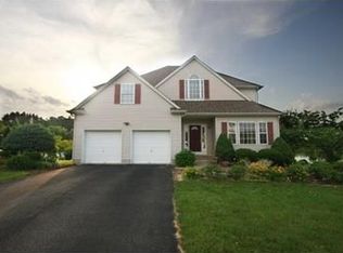 23 Ridgley St, Hackettstown, NJ 07840