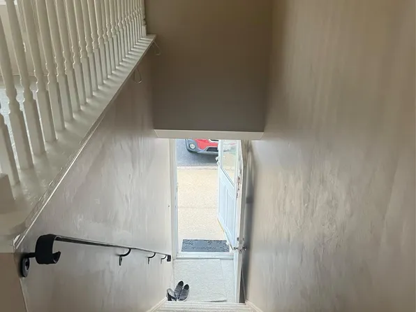 1 Atlantic Ave APT 50, Farmingdale, NY 11735