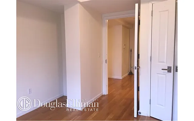 Rented by Douglas Elliman | media 22