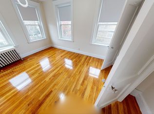 8 Vinal St APT 7, Boston, MA 02135