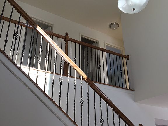3rd image of 8111 Settlers Pond Way