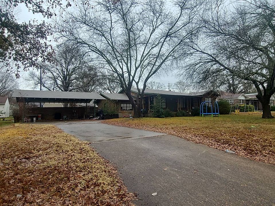 4210 Pine St, Texarkana, TX 75503 Zillow