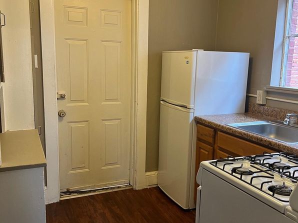 442 E King St APT 5