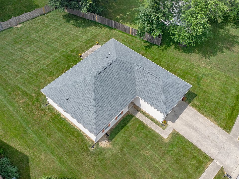 1st image of 252 Austin Dr