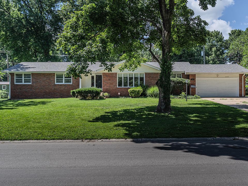 1st image of 2349 S Catalina Avenue
