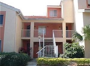 5th image of 1087 The Pointe Dr