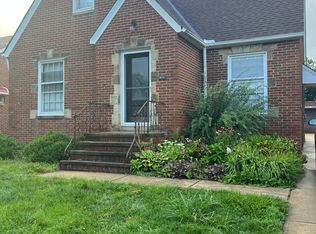 3016 North Ave, Parma, OH 44134