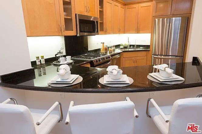 1658 Camden Ave #205 — Photo 8