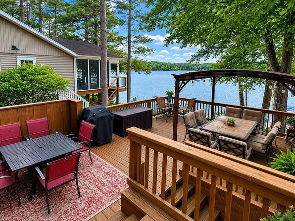 5789 Harding Rd, Barryton, MI 49305