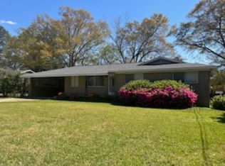 2806 Prince George Rd, Hattiesburg, MS 39402