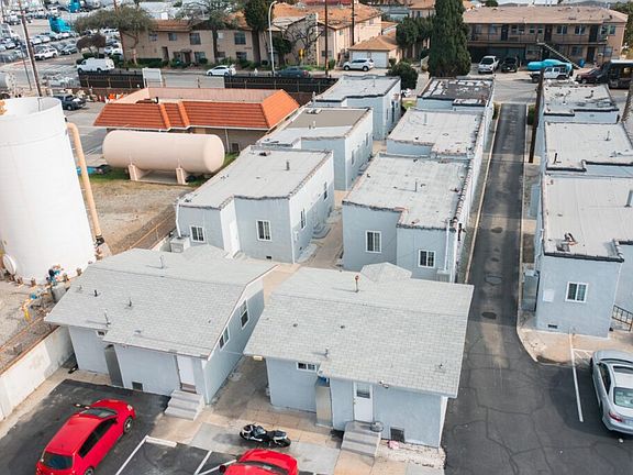 2nd image of 5219 3/4 Maywood Ave #3