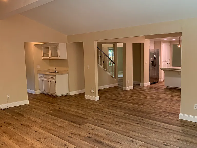 1819 Yolanda Cir — Photo 6