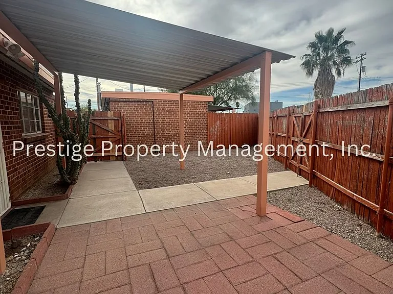 3431 E Cody St #A-E — Photo 3
