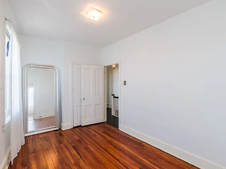 2155 E Letterly St — Photo 18