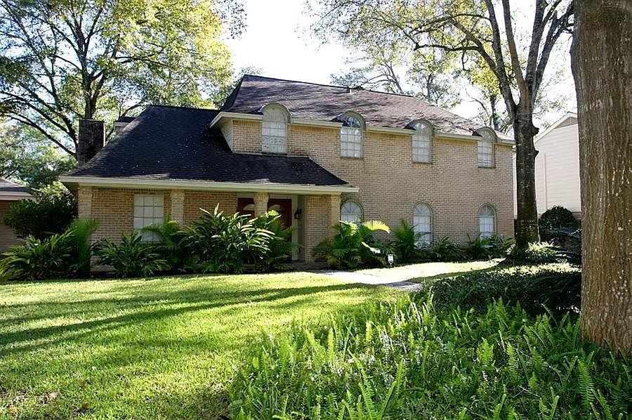 1st image of 5331 Lawn Arbor Dr