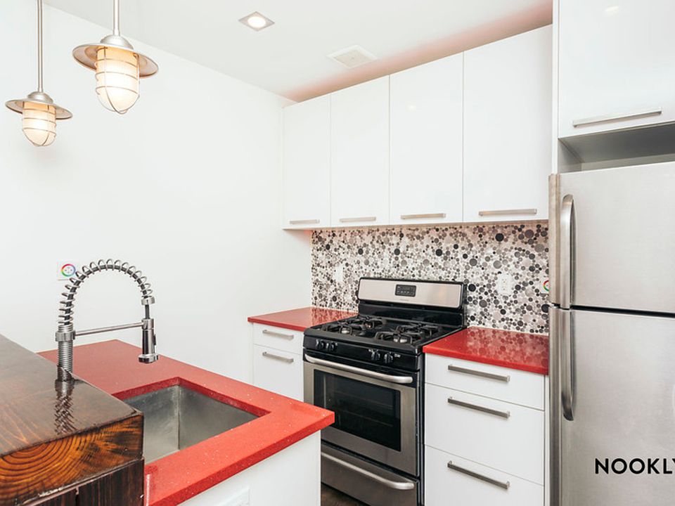 1st image of 49 Montrose Ave #4F