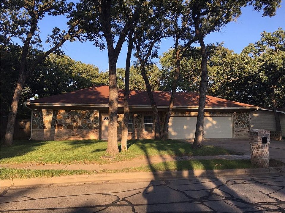 1st image of 506 Nottingham Dr