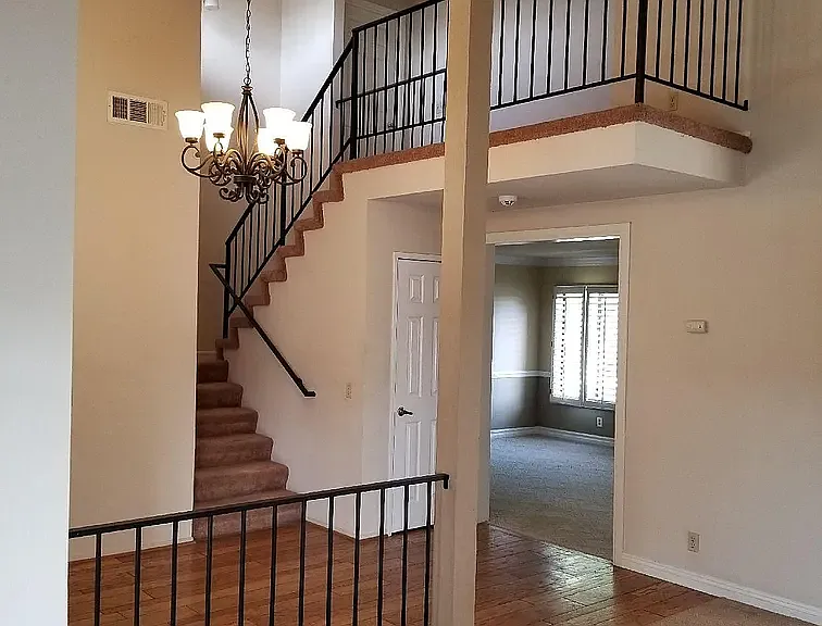 1191 Chisolm Trail Dr — Photo 3