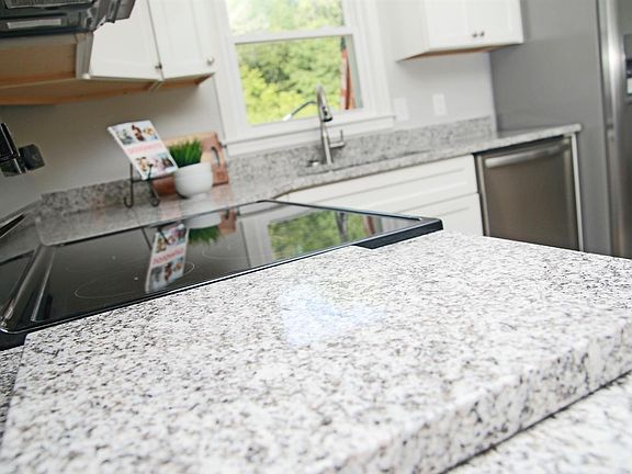 2nd image of 202 Westbriar Pl