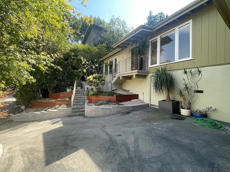 Canyon Oak Dr — Photo 51
