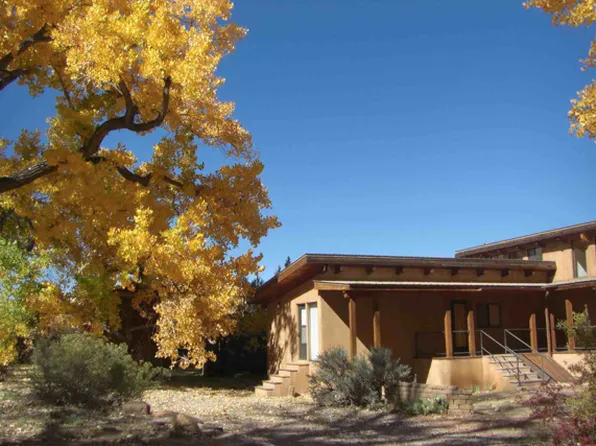 (undisclosed Address), Abiquiu, NM 87510