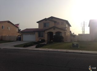 711 N 1st St, Brawley, CA 92227