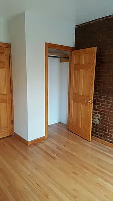 Rented by New York Residence | media 29