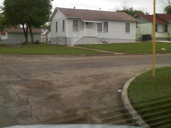 2nd image of 501 McDougal Ave