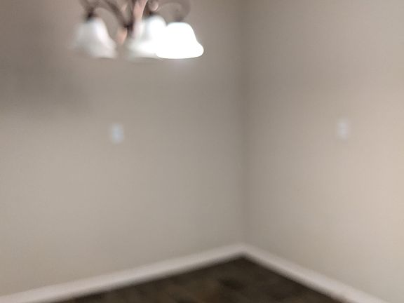 2nd image of 125 Whiteside St