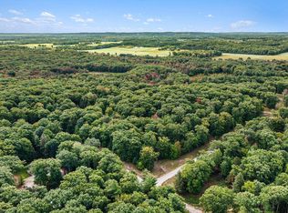 2 Pine St, Mears, MI 49436